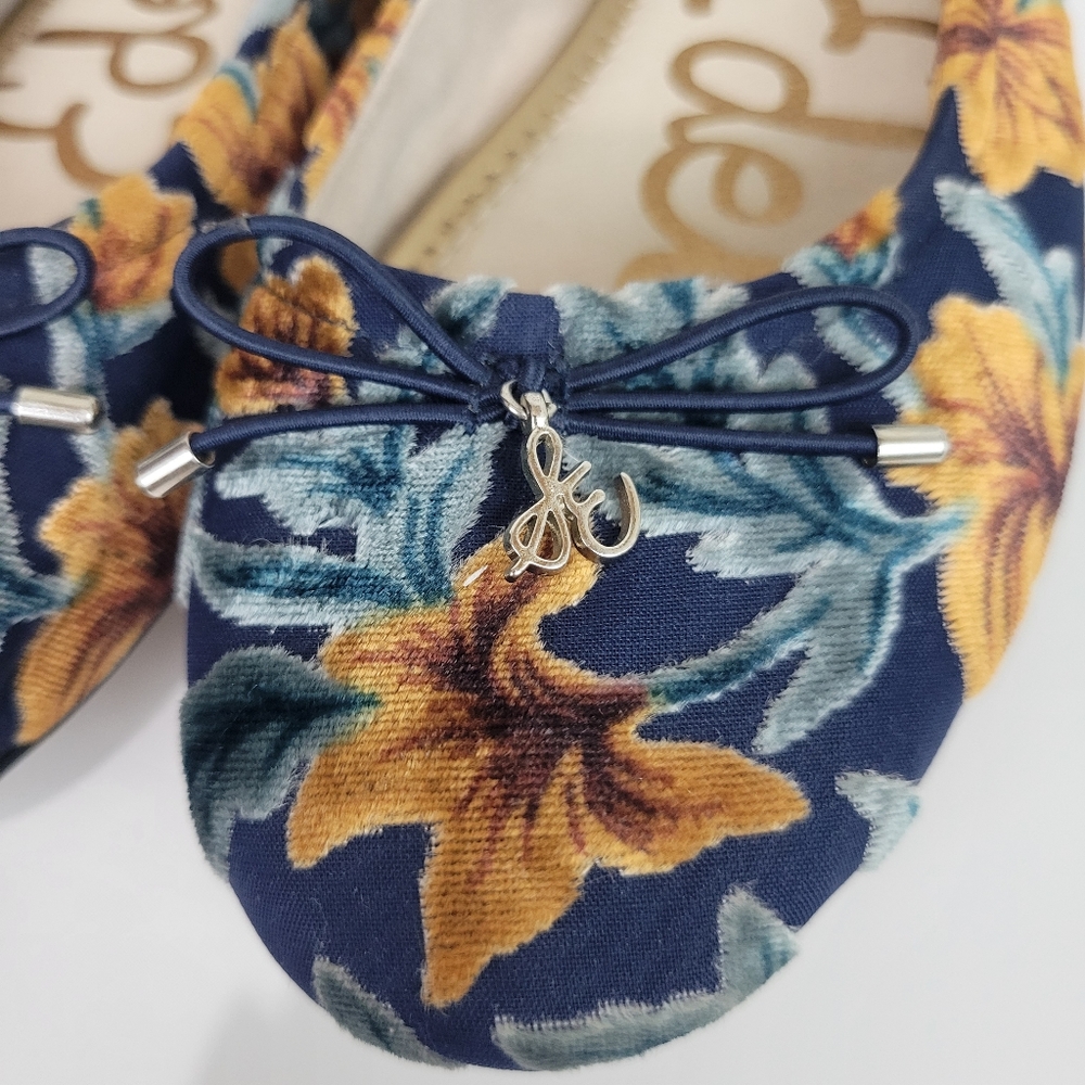Sam Edelman Felicia Ballet Flat Baltic Navy Floral Velvet Flat Size 7.5 - Picture 5 of 8